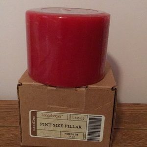 NWT Pint sized pillar - Macintosh apple